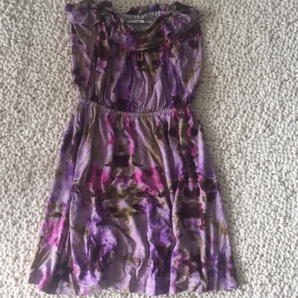 Tube top and ruffle dress from URBAN OUTFITTERS - Picture 1 of 3